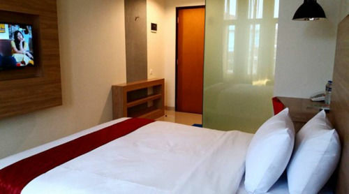 Cherry Homes Express Hotel Bandung Exterior photo