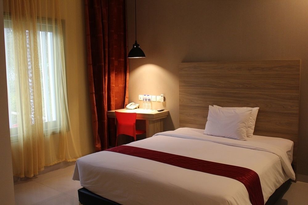 Cherry Homes Express Hotel Bandung Exterior photo